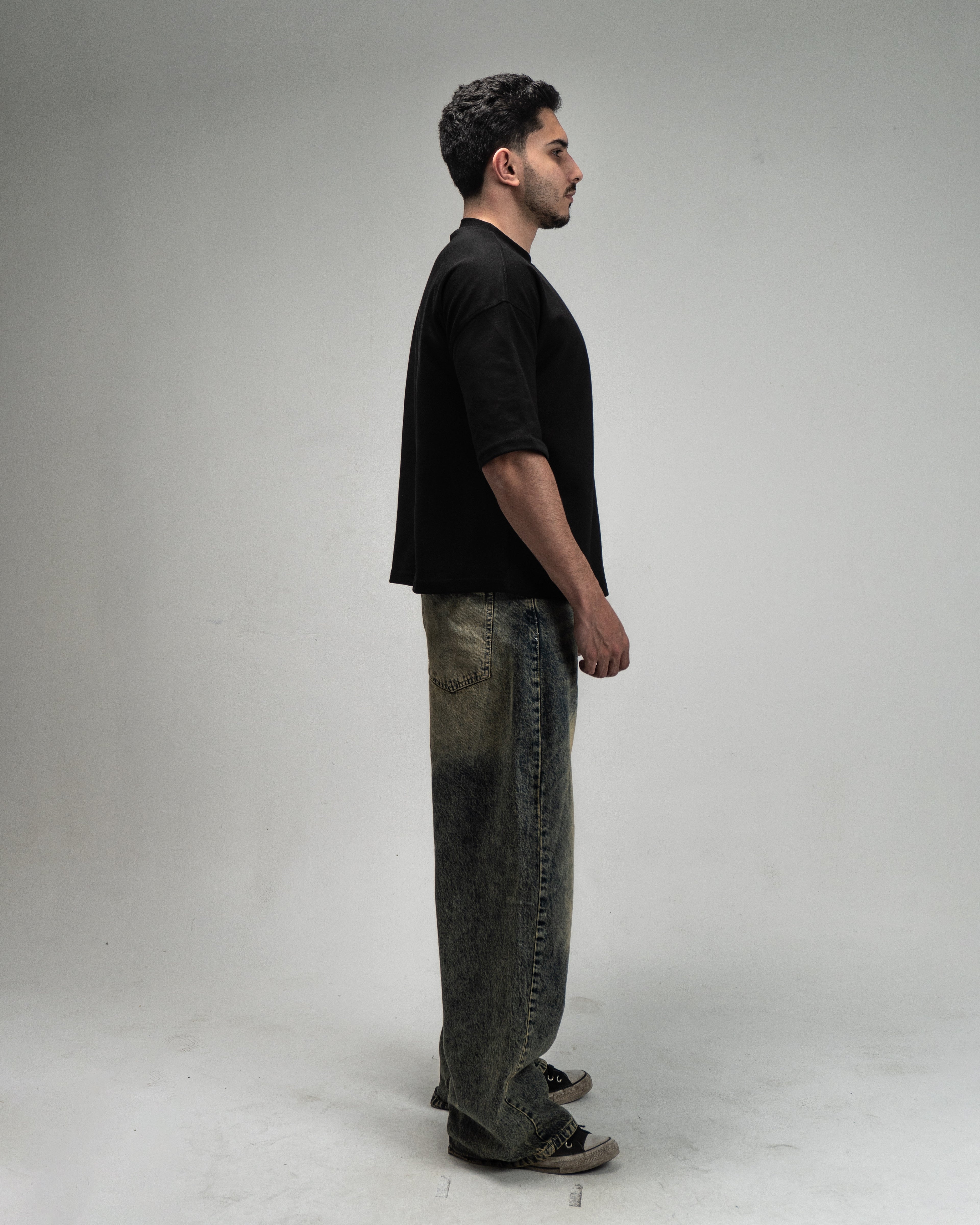 Oversized boxy fit basic BLACK t-shirt