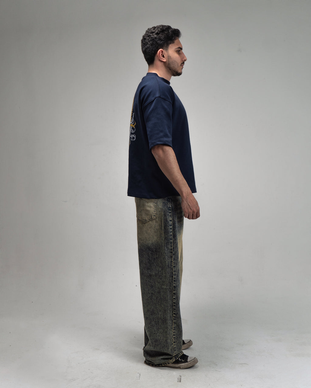 Oversized boxy fit Apex NAVY t-shirt
