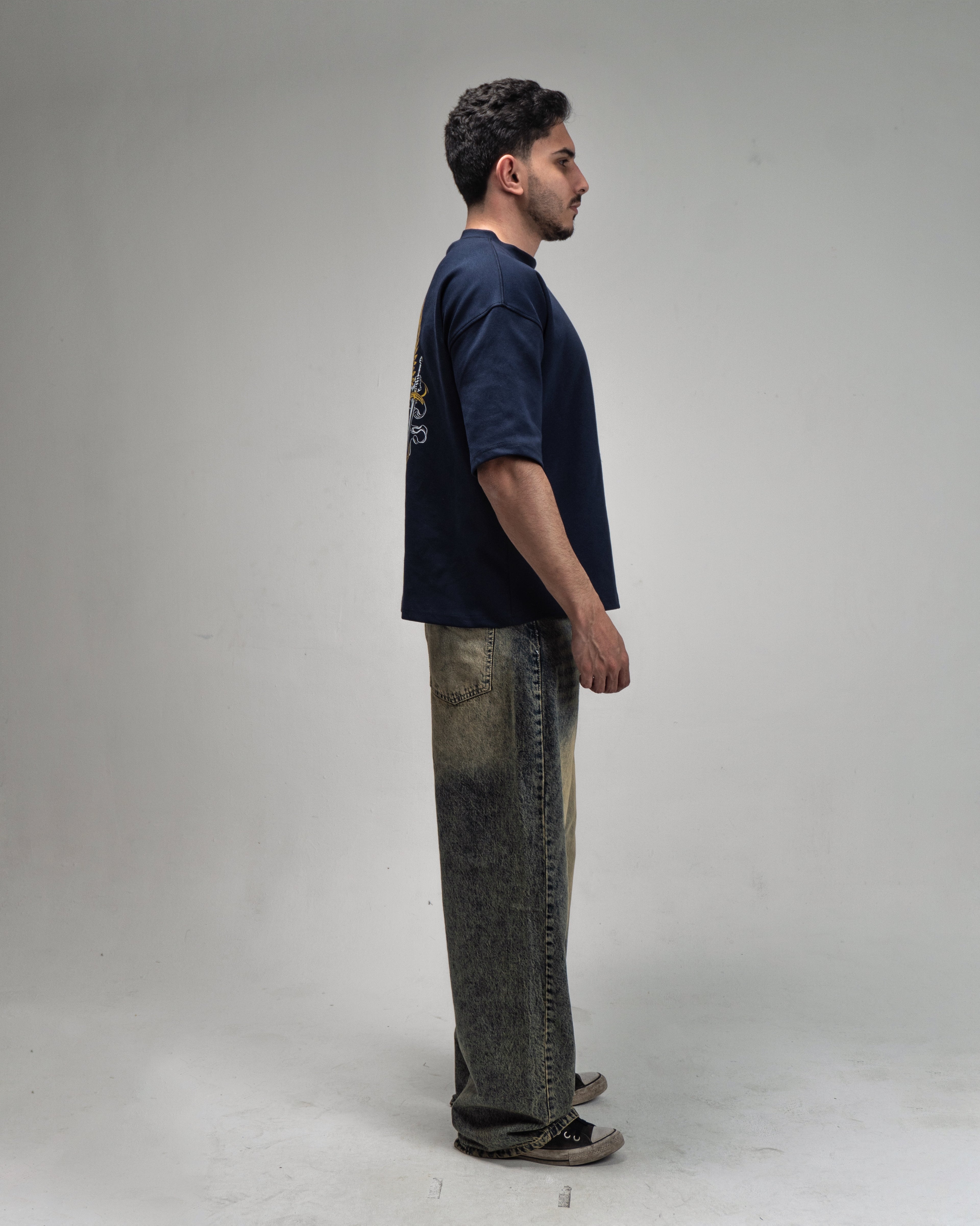 Oversized boxy fit Apex NAVY t-shirt